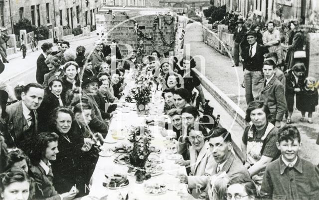 Street Party, Dartmouth Avenue, Bath c.1945