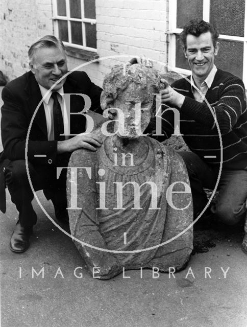 King Bladud's statue, being reunited with its missing head, Bath 1984