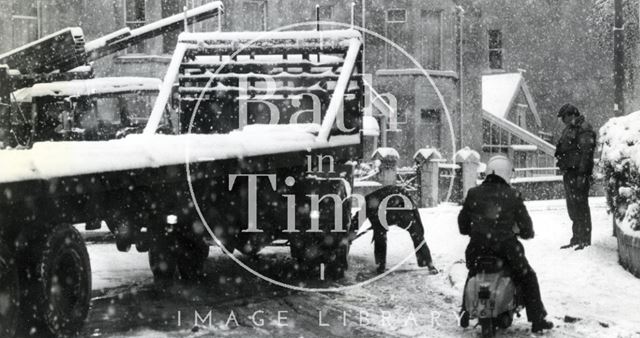 Traffic ground to a halt in wintry Bath 1981