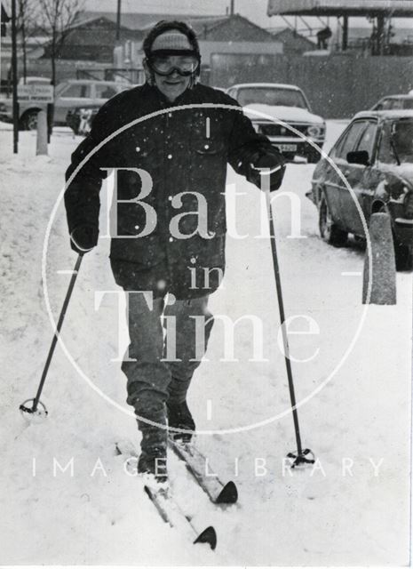 Roy Robinson skiing to work at Pitman Press, Bath 1982