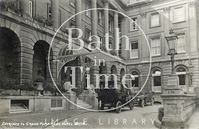 The Entrance to the Grand Pump Room Hotel, Bath c.1917