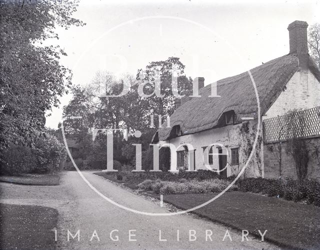 An unidentified cottage c.1920