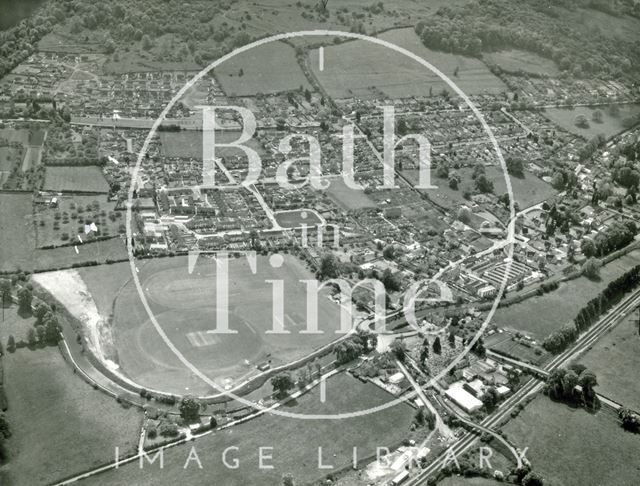 Aerial view of Bathampton 1973