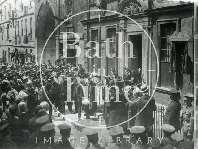 Sir Gilbert Parker unveiling a tablet to General Wolfe at 5, Trim Street, Bath 1909