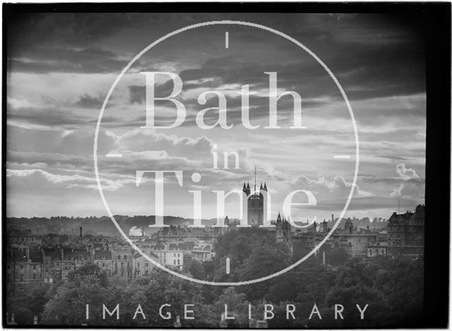 View of Bath Abbey, the Grand Pump Room Hotel and Empire Hotel 1930s