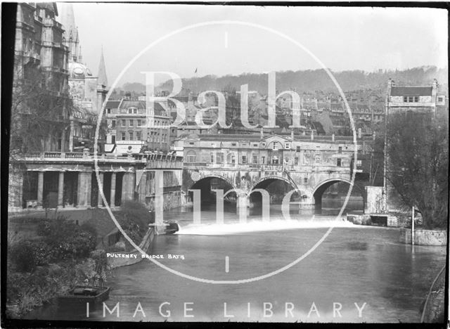 Pulteney Bridge, Bath c.1930