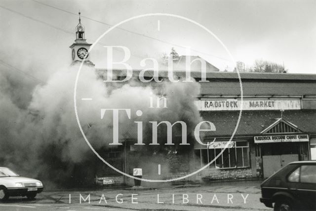 Fire at the Radstock market building, Somerset 1991