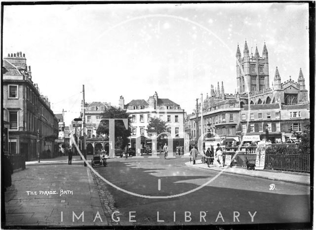 North Parade, looking towards the Abbey, Bath c.1935