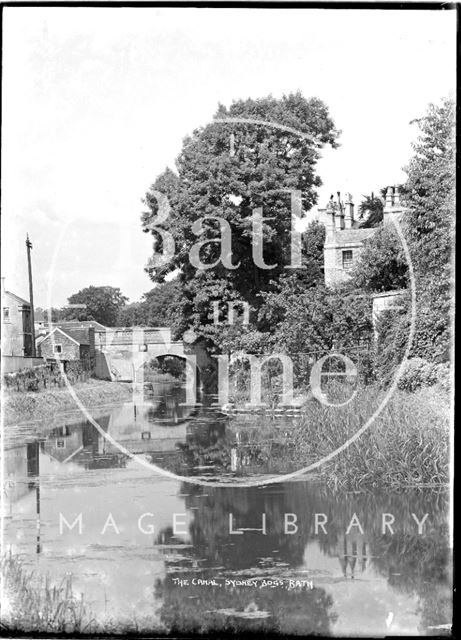 The Kennet and Avon Canal, Sydney Buildings, looking towards the bridge at Bathwick Hill, Bath c.1930