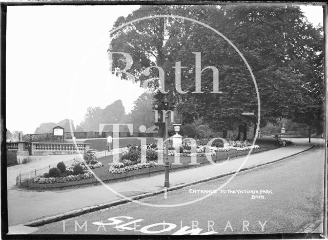 Entrance to Royal Victoria Park, c.1937