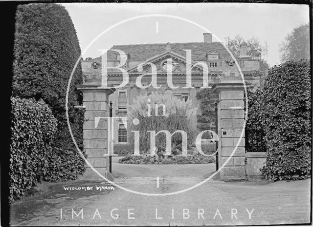 Entrance gates to Widcombe Manor c.1922