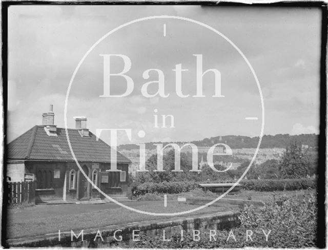 The lock-keeper's cottage, Bathwick, Bath, c.1930