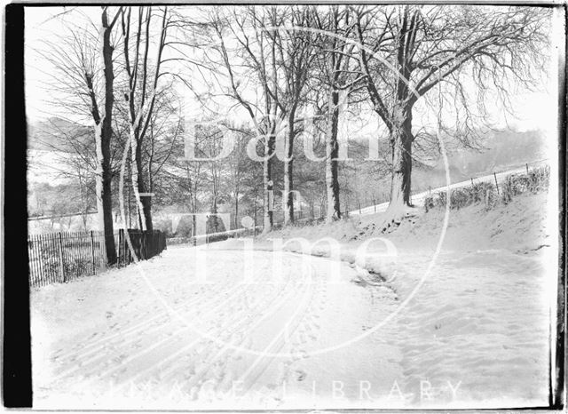 Horseshoe Walk, Bathwick in the snow, Bath c.1907