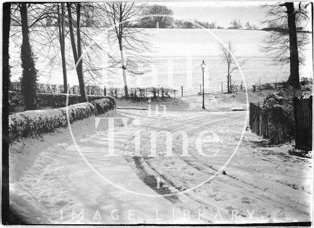 Horseshoe Walk, Bathwick in the snow, Bath c.1920