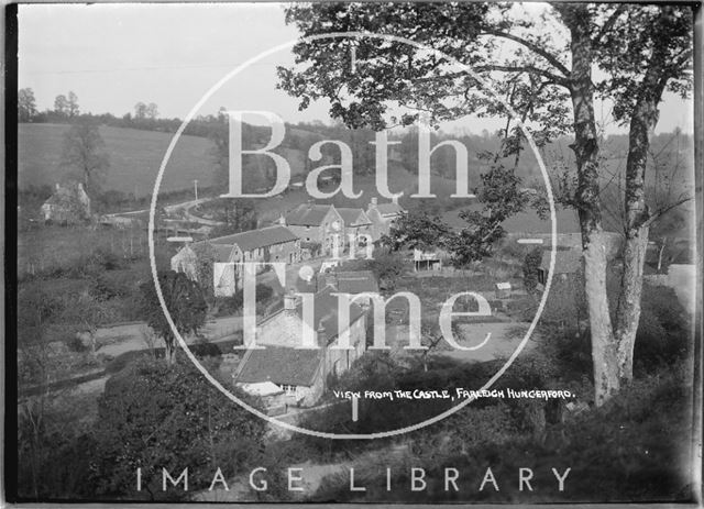 View of houses in Farleigh Hungerford, Somerset c.1931