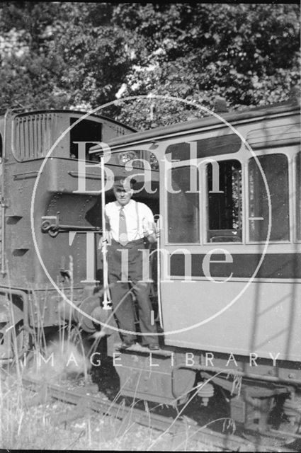 Engine No. 1401 with coach and station master, Monkton Combe 1952