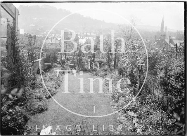 The back garden of 32, Sydney Buildings, Bath c.1930