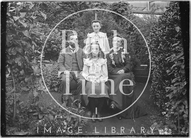 An unidentified group portrait c.1910