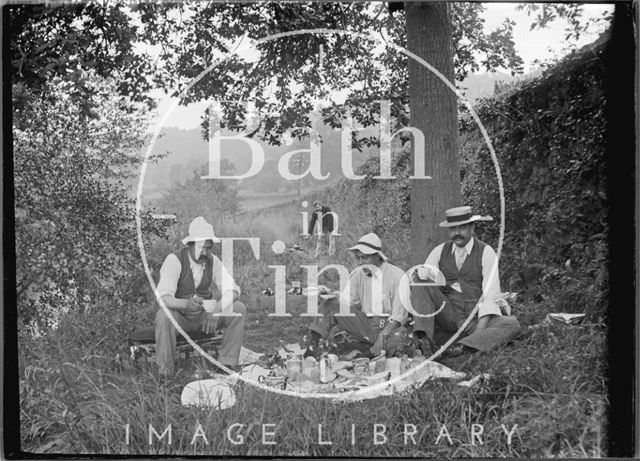 Bath Anglers riverside picnic c.1907