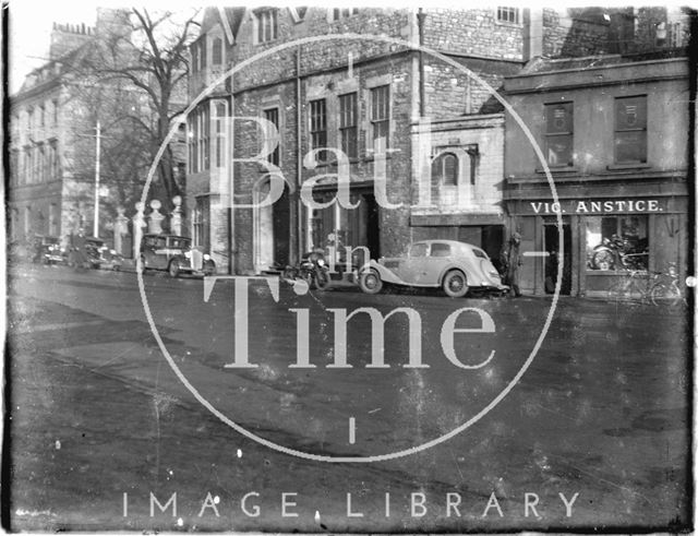 Vic Anstice motorcycle shop, next door to Abbey Church House, Bath c.1950