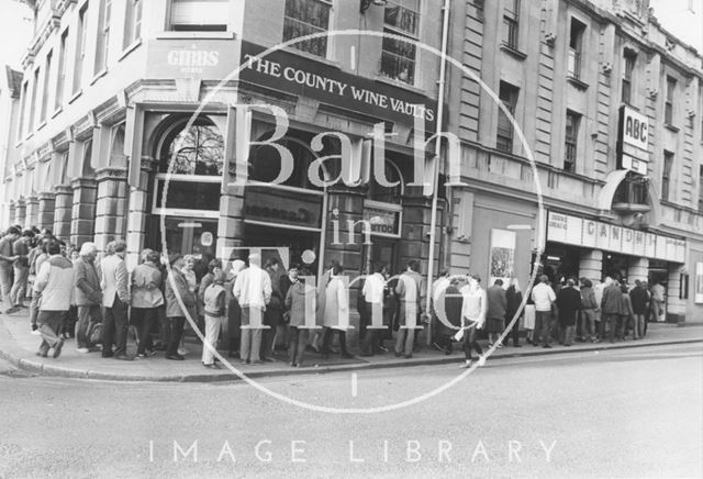 The County Wine Vaults and ABC Beau Nash Cinema, Westgate Street, Bath 1983