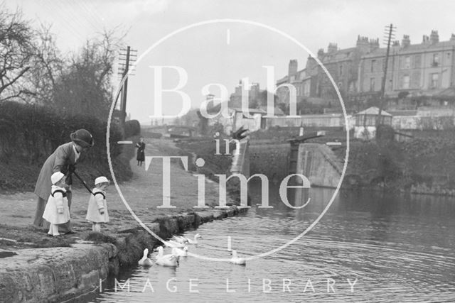 Feeding the ducks, Sydney Buildings, Bath c.1915 - detail