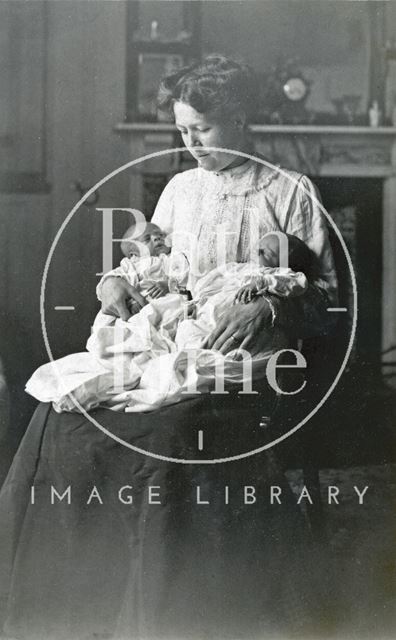 Violet Dafnis with her twin boys Roy and Rupert 1911