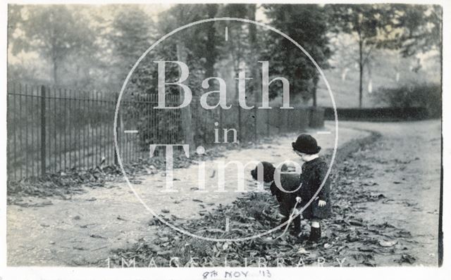 The photographer's twin boys at Horseshoe Walk, Bath c.1914