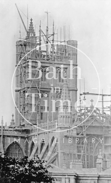 Construction of the new pinnacles, Bath Abbey 1906