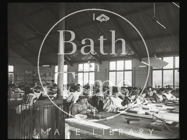 Girls Workroom, Bookbinders, Portway, Bristol c.1910