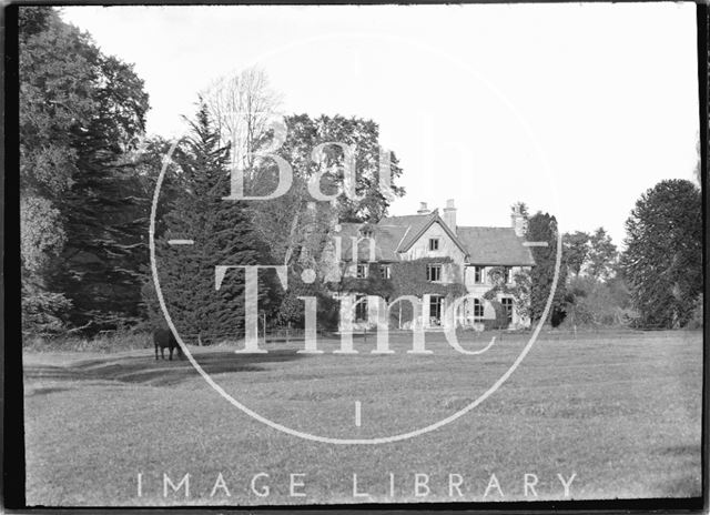 An unidentified House, thought to be Upper Minety, Gloucestershire c.1935