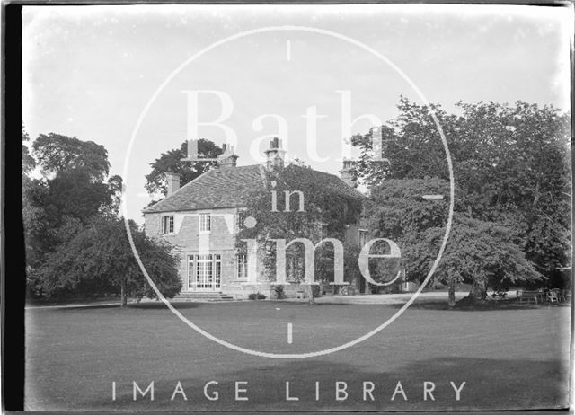 An unidentified House, thought to be Upper Minety, Gloucestershire c.1935