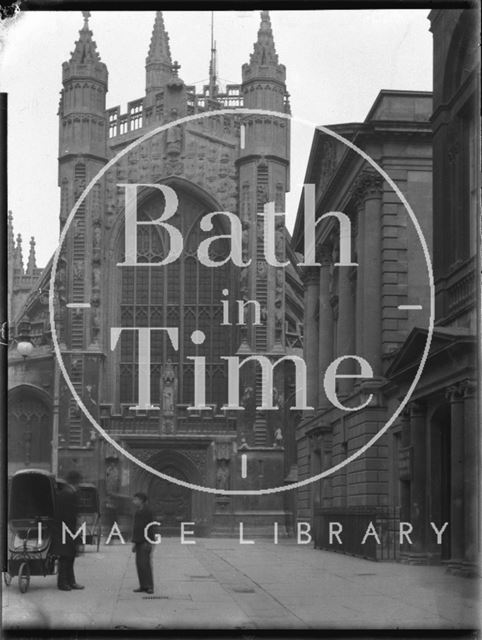 Abbey Church Yard, outside the Pump Room, Bath c.1900