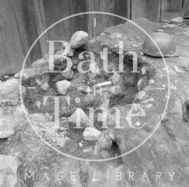 Archaeological dig on the site of the New Royal Baths, St. Michael's Place, Bath 1986