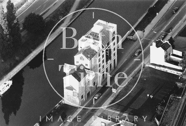 Aerial view of the Camden Mill, Lower Bristol Road, Bath 1991