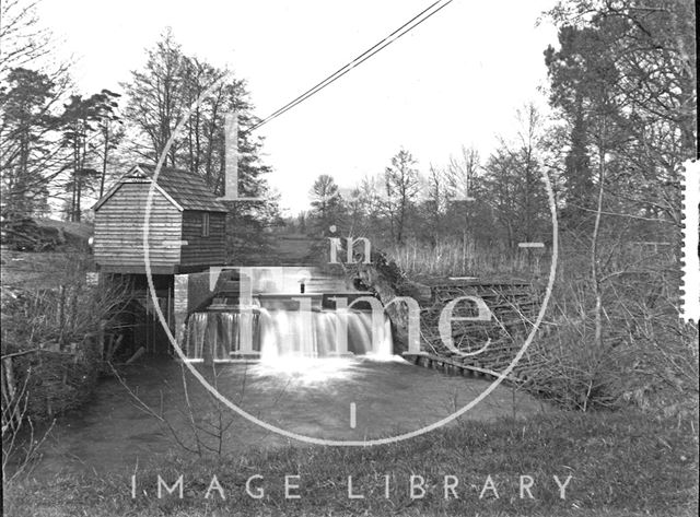 Sluice gate and hut at an unidentified location c.1920