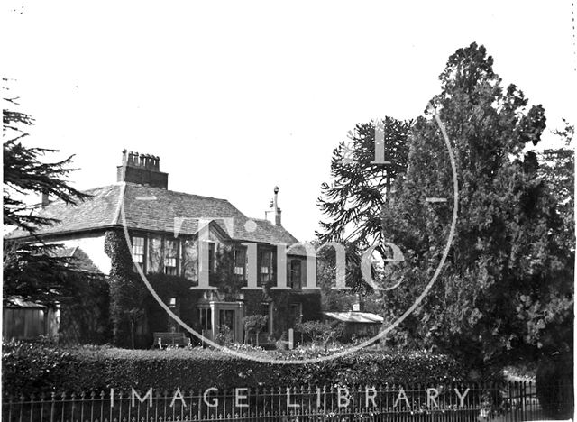 Large unidentified house c.1900