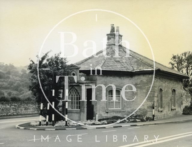 Cross Post Turnpike at the junction of Lower Bristol Road and Newbridge Road, Bath c.1950