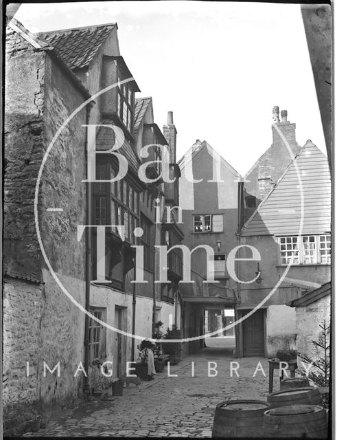 Yard of the Crown Inn, Wells, Somerset c.1930