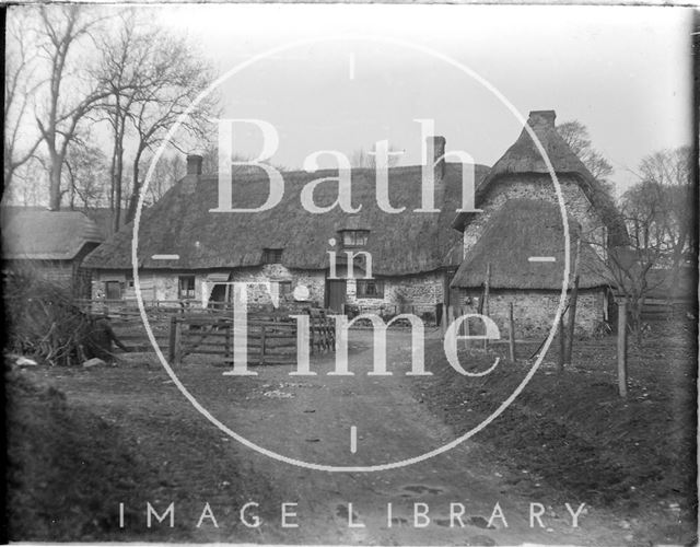 Farm with thatched roof, thought to be in Ramsbury near Marlborough, Wiltshire c.1920