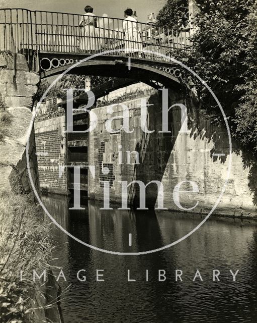 Iron footbridge over the Kennet and Avon Canal, Widcombe, Bath 1953