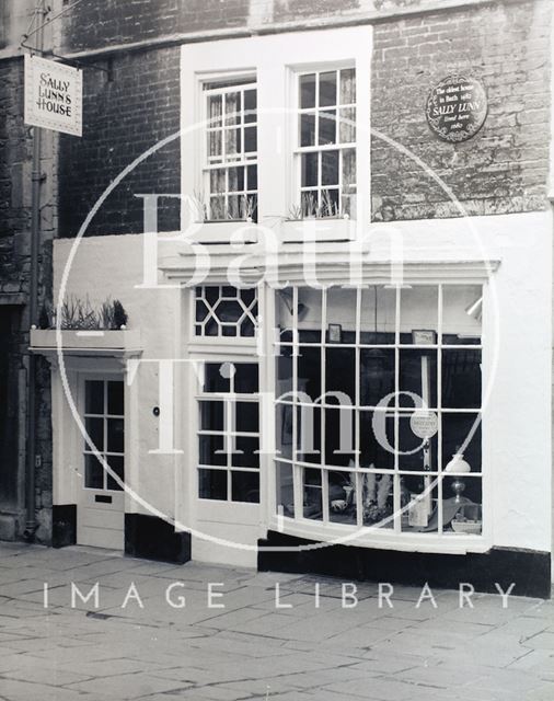 Sally Lunn's, 4, North Parade Passage (previously Lilliput Alley), Bath c.1973