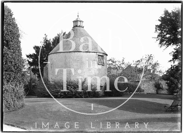 Shapwick Manor dovecote, Somerset 1937