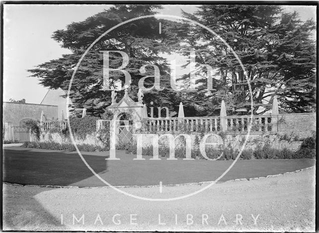 An unidentified ornate garden wall 1937