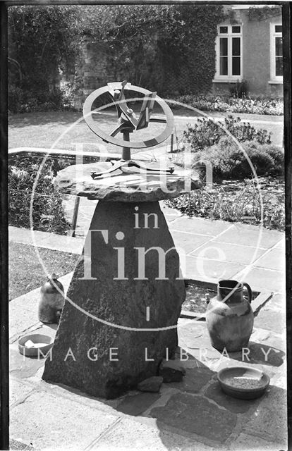 Sundial, Algars Manor, Iron Acton, Gloucestershire 1938