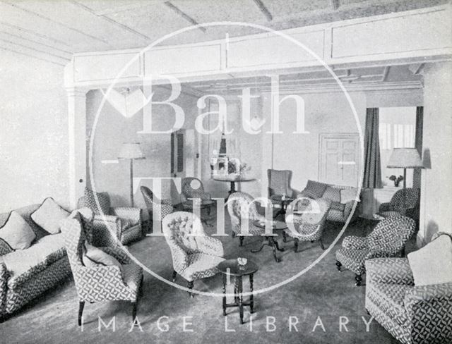 A Lounge at Pratt's Hotel, Bath 1950