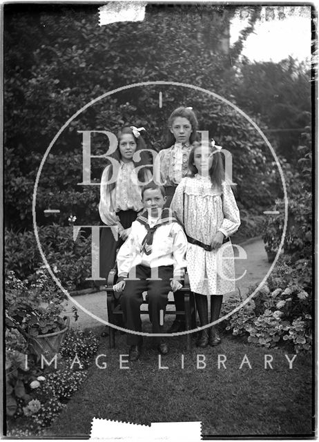 An unidentified Family Portrait c.1910