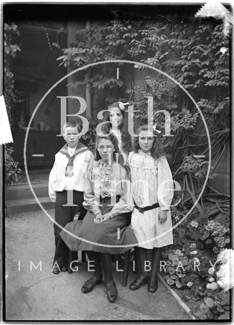 An unidentified Family Portrait c.1910