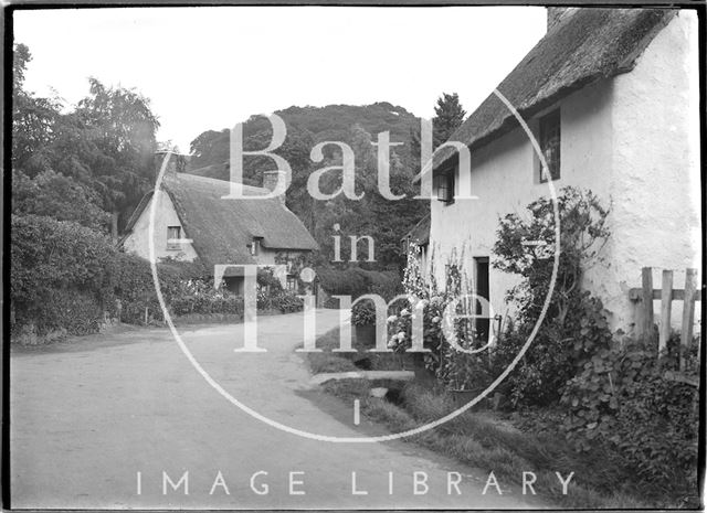 Cottages at the end of Park Street, Dunster, Somerset c.1910