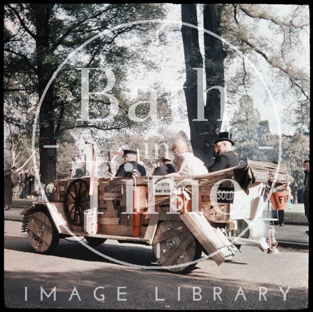 Dufaycolor view of the Rotary Club Carnival, Bath 1937